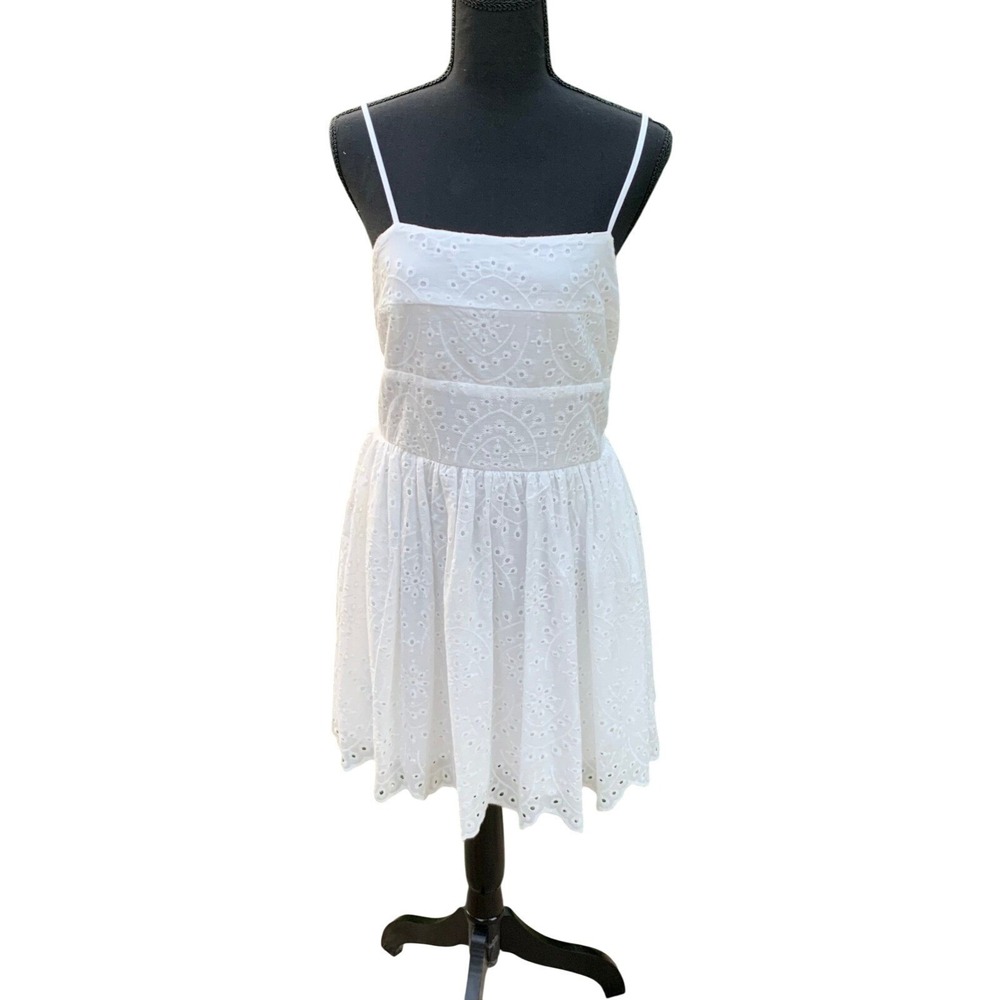 White Eyelet Dress Open Back Tie Graduation Bridal Fairy NWT Women's M or Jr XL